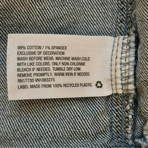 Cat & Jack Collared Denim Vest - Picture 5 of 5